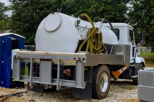Best Portable toilet rental cost  in Crandon, WI
